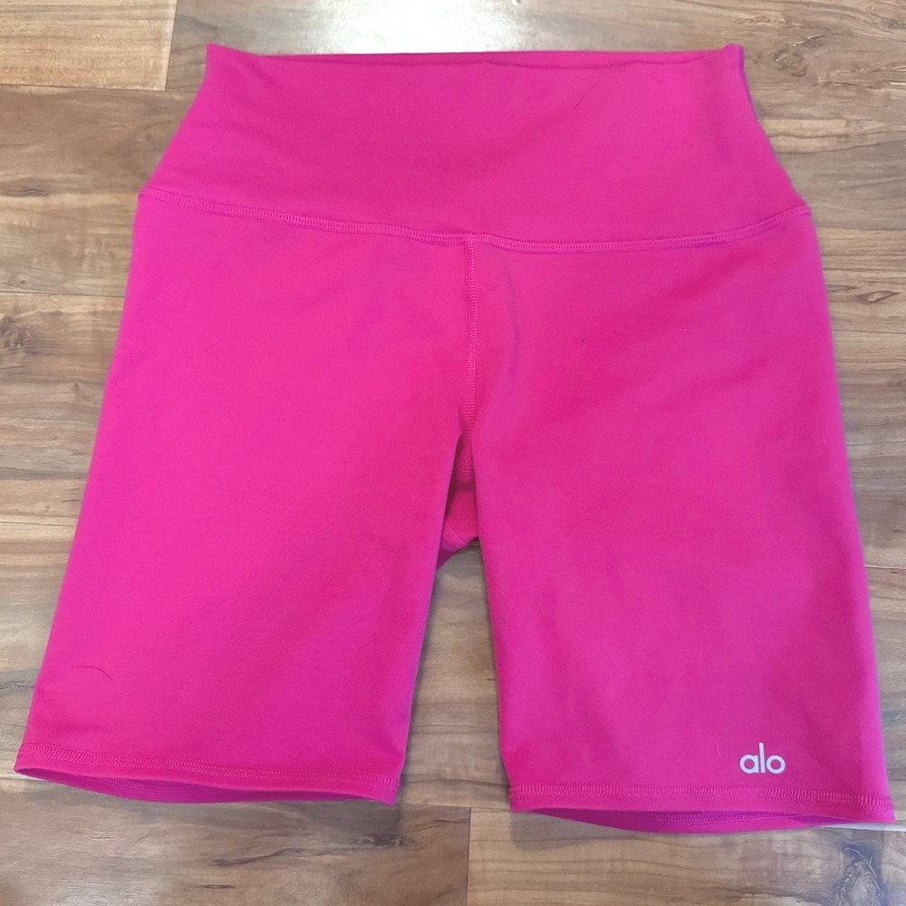Alo Yoga High Waist Biker Shorts Pink Medium Activewear Athleisure